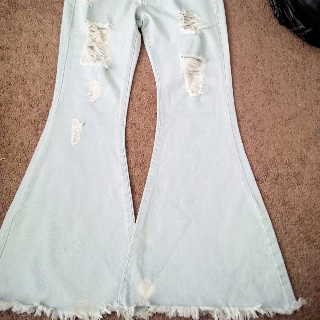 Shein Destroyed Jeans Shein Destroyed Jeans